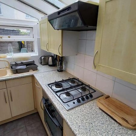 Private Guest Rooms In Tooting 런던 외부 사진