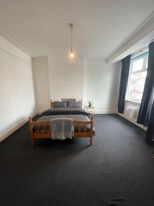 Private Guest Rooms In Tooting 런던 외부 사진